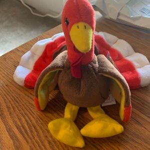 Gobbles style 4034 birthdate 11-27-96. Same one auctioned for thousands